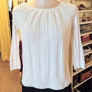 Soft White Top Semi-Pleat Joseph A. 3/4 Sleeve